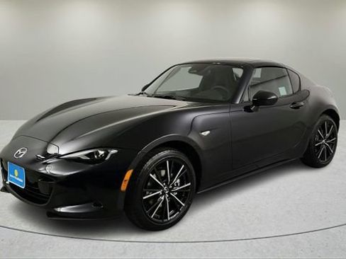 New 2026 MAZDA MX-5 Miata RF Grand Touring RWD image 8