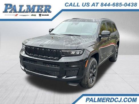 New 2025 Jeep Grand Cherokee L Altitude image 1