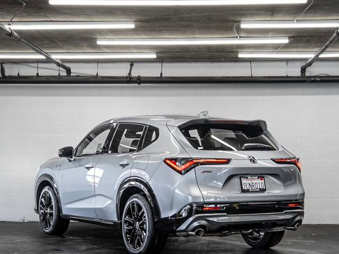 Used 2025 Acura ADX A-Spec image 3