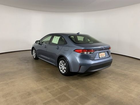 Used 2023 Toyota Corolla LE w/ Carpet Mat Package (TMS) image 31