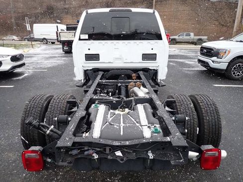 New 2025 Ford F350 XL w/ XL Chrome Package AWD/4WD image 5