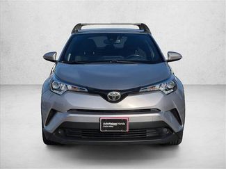 Used 2018 Toyota C-HR XLE FWD video 2