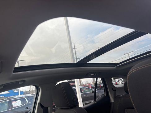 Used 2019 GMC Terrain SLE w/ Driver Convenience Package image 28