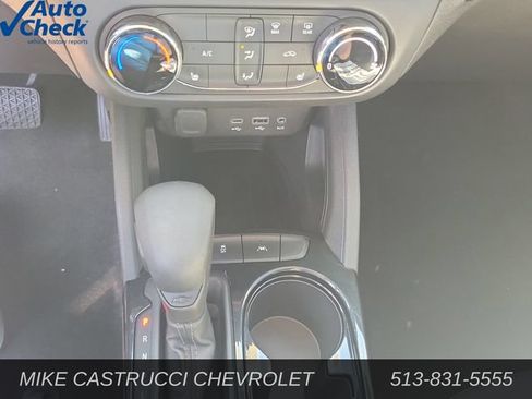 Used 2023 Chevrolet TrailBlazer LT FWD image 18