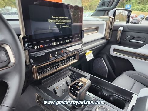 New 2025 GMC Hummer EV 2X w/ LPO, Sport Package image 10