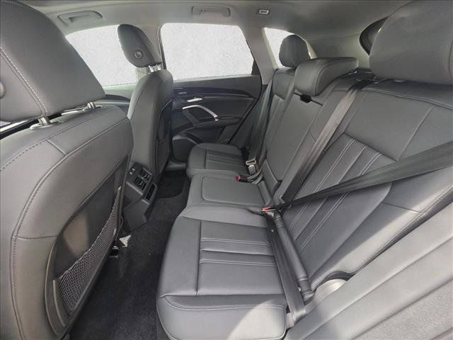 New 2026 Audi Q5 Premium AWD/4WD image 16