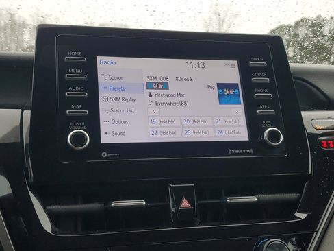 Used 2024 Toyota Camry SE image 23