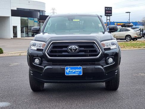 Used 2023 Toyota Tacoma SR5 AWD/4WD image 5