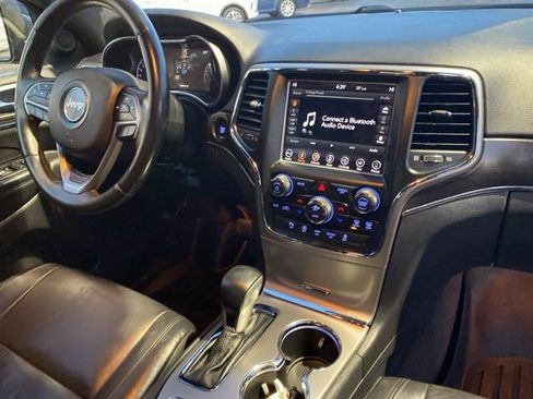 Used 2018 Jeep Grand Cherokee Limited w/ Trailer Tow Group IV image 25