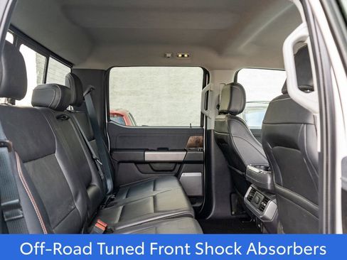 Used 2022 Ford F150 Lariat image 13