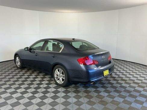 Used 2010 INFINITI G37 Journey w/ Premium Pkg RWD image 7