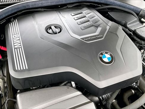 Used 2023 BMW 330i Sedan w/ Driving Assistance Package image 33