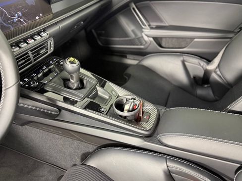 Used 2026 Porsche 911 GT3 RWD image 23