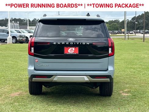 New 2026 Ford Expedition Platinum w/ Driver's Package AWD/4WD image 7