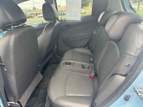 Used 2015 Chevrolet Spark LT image 9