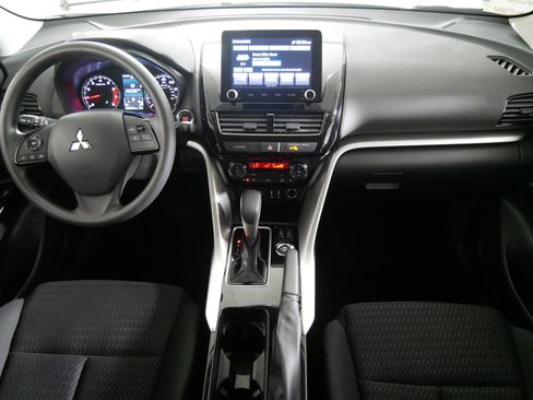 Used 2025 Mitsubishi Eclipse Cross LE AWD/4WD image 10