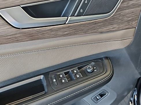 New 2026 Volkswagen Atlas SEL image 31