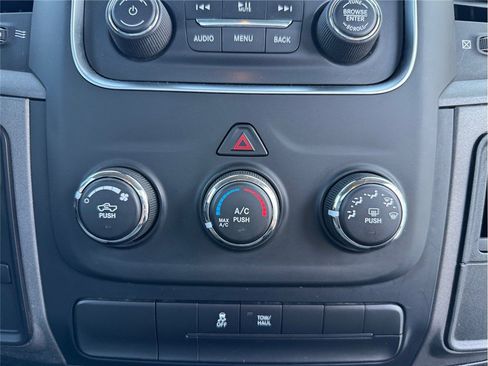 Used 2013 RAM 1500 Tradesman w/ PWR & Remote Entry Group AWD/4WD image 28