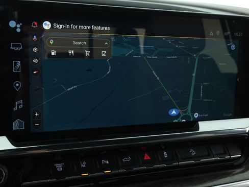 Used 2025 Chevrolet Silverado 3500 LTZ w/ LTZ Premium Package image 18