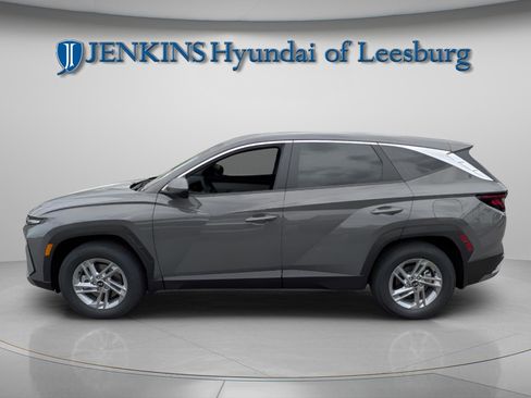 New 2026 Hyundai Tucson SE image 7