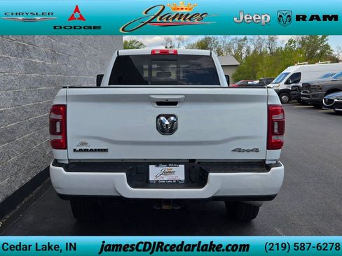 Used 2024 RAM 2500 Laramie AWD/4WD image 4