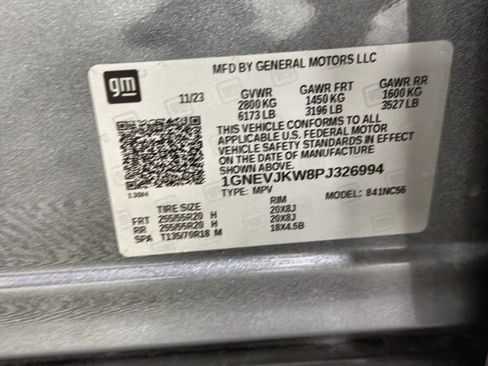 Used 2023 Chevrolet Traverse RS AWD/4WD image 46