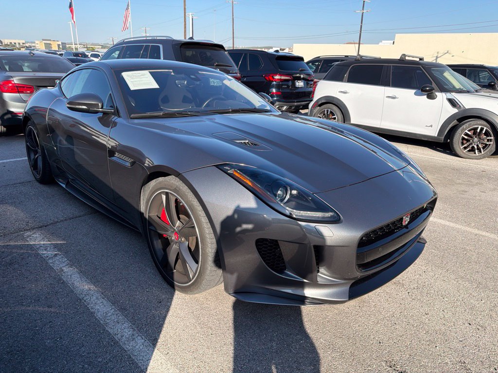 Used 2017 Jaguar F-TYPE R AWD/4WD image 4