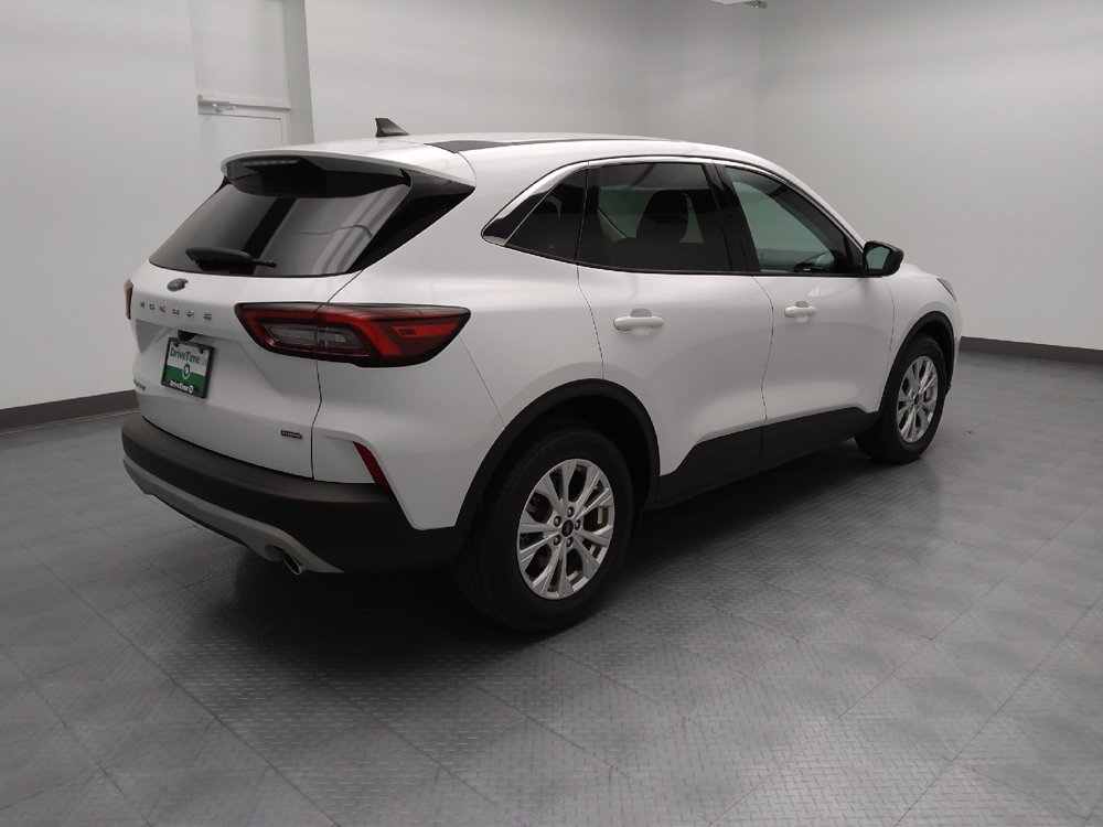 Used 2023 Ford Escape Active w/ Tech Pack #1 FWD image 9