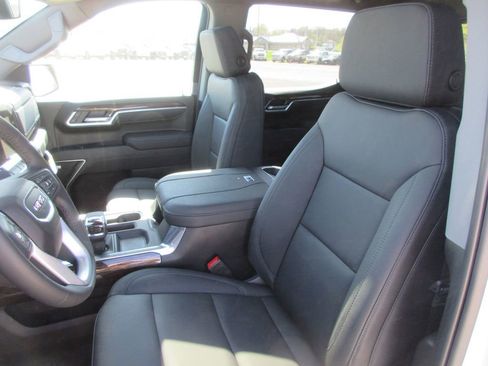 New 2026 GMC Sierra 1500 Elevation w/ Elevation Premium Package image 13