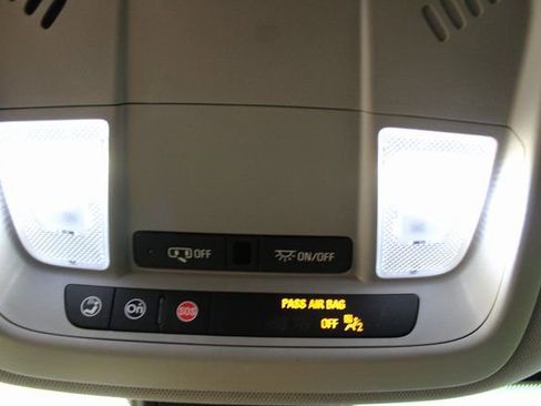 Used 2020 Chevrolet Malibu LS image 19