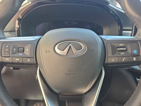 Certified 2025 INFINITI QX60 Luxe image 21