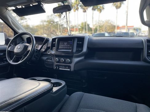 Used 2020 RAM 3500 Tradesman image 15