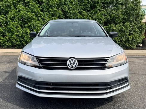 Used 2016 Volkswagen Jetta S FWD image 2