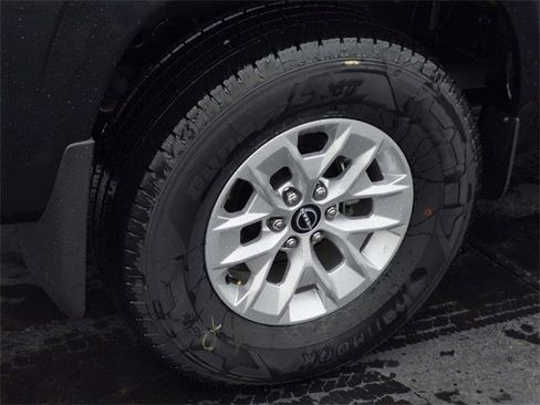 New 2026 Nissan Frontier S image 5