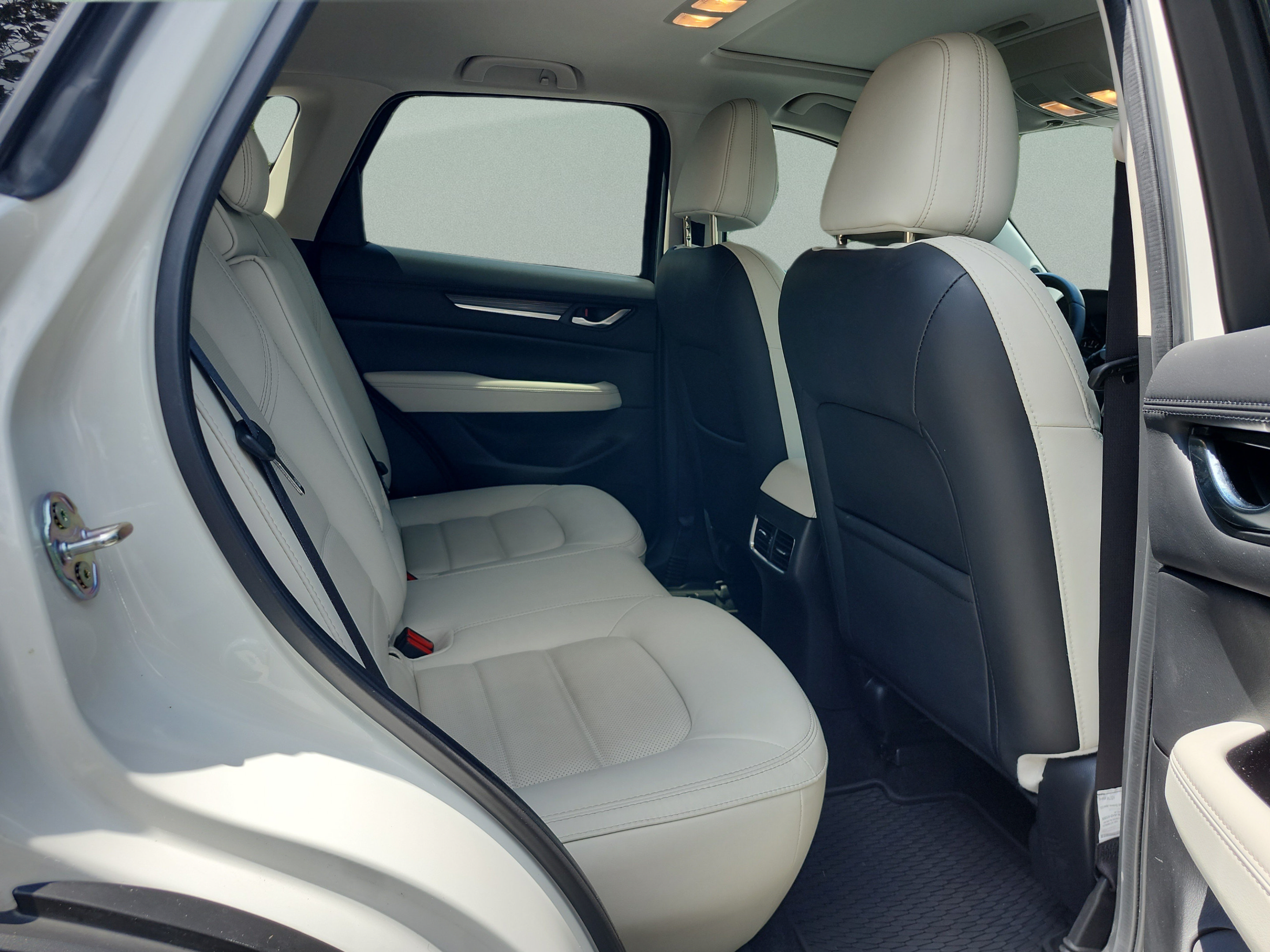 Used 2022 MAZDA CX-5 AWD 2.5 S w/ Premium Plus Pkg image 19