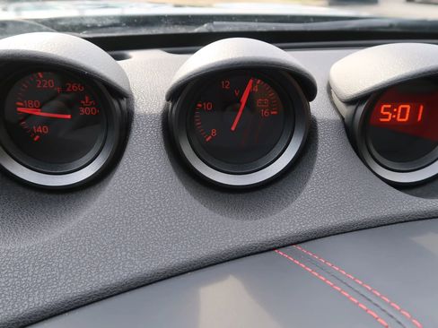 Used 2019 Nissan 370Z NISMO image 29