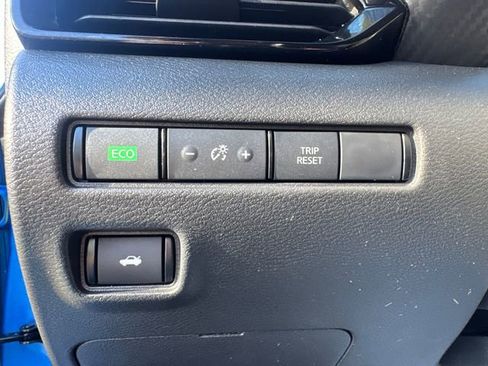 Used 2021 Nissan Sentra SV image 27