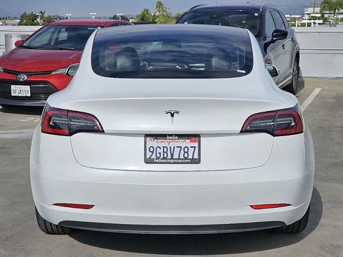 Used 2023 Tesla Model 3 Standard Range image 16