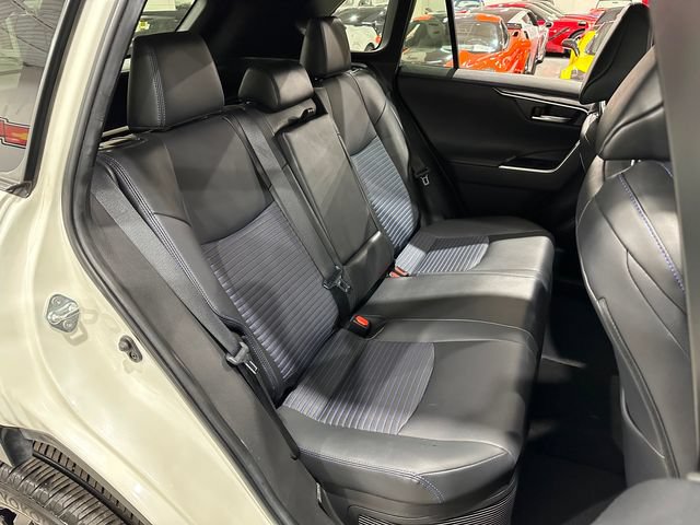 Used 2022 Toyota RAV4 XSE AWD/4WD image 18