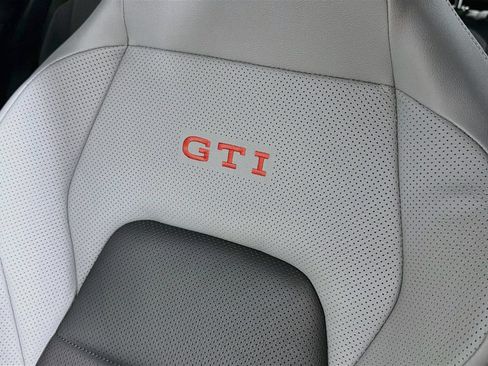 Used 2025 Volkswagen GTI Autobahn FWD image 20