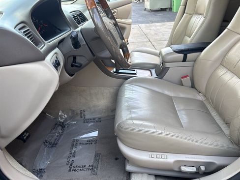Used 2000 Lexus ES 330 FWD image 22