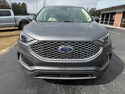 Used 2024 Ford Edge SEL w/ Convenience Package AWD/4WD image 8