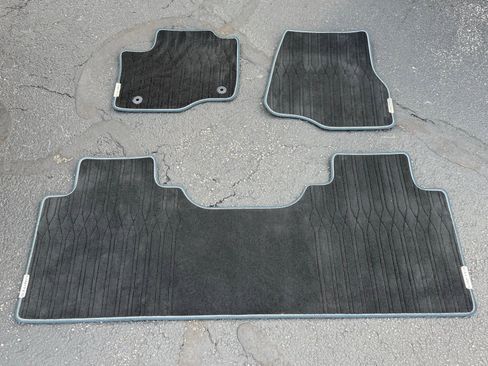 Used 2023 Ford F450 Limited w/ FX4 Off-Road Package image 48