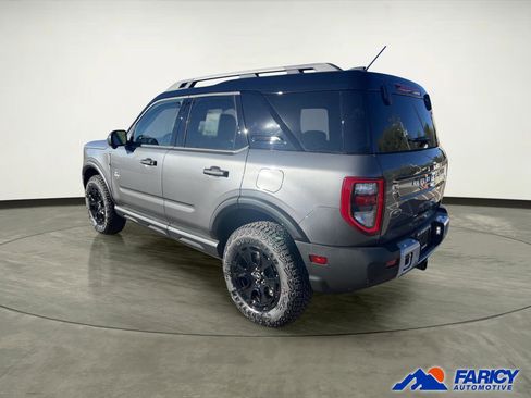 Used 2025 Ford Bronco Sport Outer Banks w/ Sasquatch Outer Banks Package AWD/4WD image 2