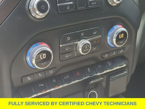 Used 2020 GMC Sierra 1500 AT4 w/ AT4 Premium Package AWD/4WD image 34