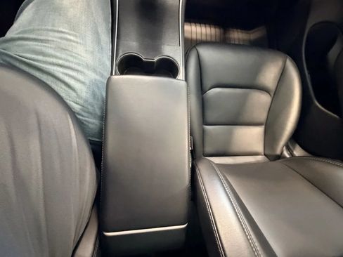Used 2018 Tesla Model 3 Performance AWD/4WD image 35