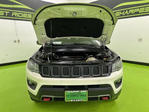 Used 2018 Jeep Compass Trailhawk w/ Cold Weather Group AWD/4WD image 4