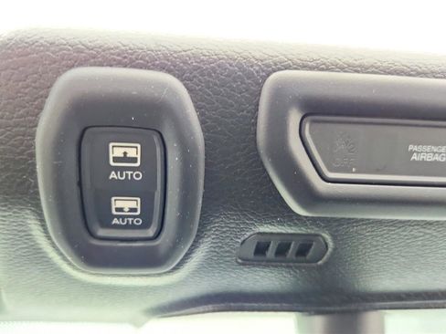 Used 2023 Jeep Wrangler Unlimited Sahara w/ Cold Weather Group AWD/4WD image 40