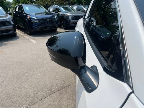 Certified 2026 Nissan Kicks SR FWD image 38