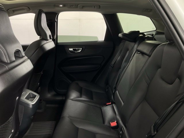 Used 2024 Volvo XC60 B5 Plus w/ Protection Package Premier AWD/4WD image 34